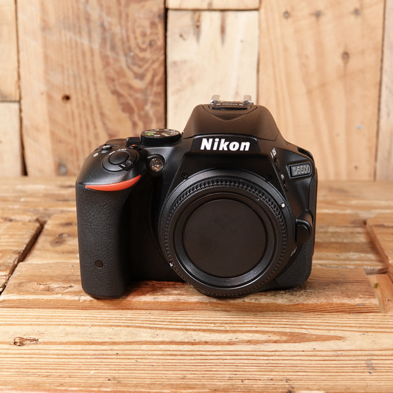 Used Nikon D5500 D-SLR Camera Body