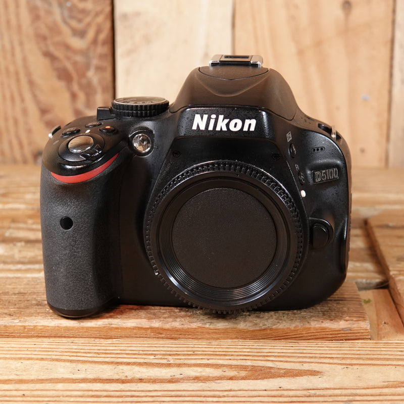 Used Nikon D5100 Digital SLR Body