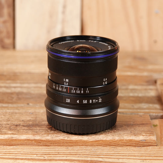Used Laowa C-Dreamer 9mm F2.8 Lens - Fuji X fit