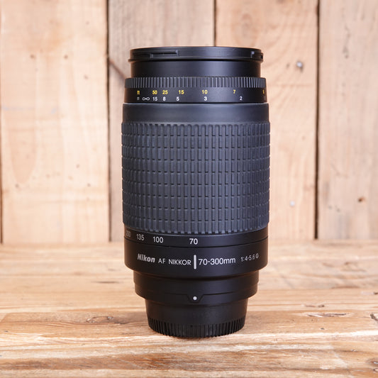 Used Nikon 70-300mm F4-5.6 G Black Lens