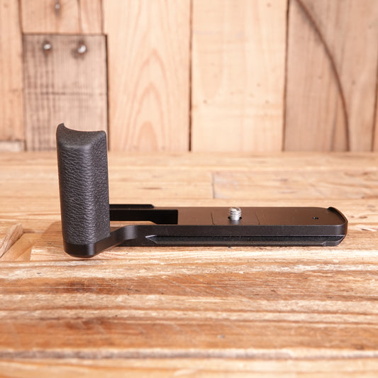 Used Fujifilm X-T3 Hand Grip MHG-XT3