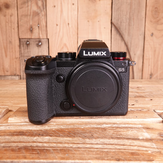 Used Panasonic Lumix S5 Black Digital Camera Body