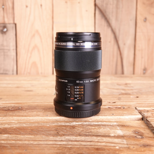 Used Olympus AF M.Zuiko 60mm F2.8 Macro Lens Micro Four Thirds
