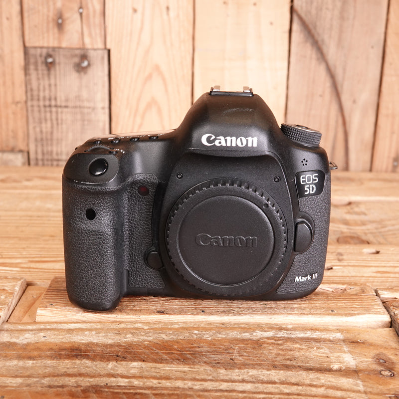 Used Canon EOS 5D Mark III Digital SLR Camera Body