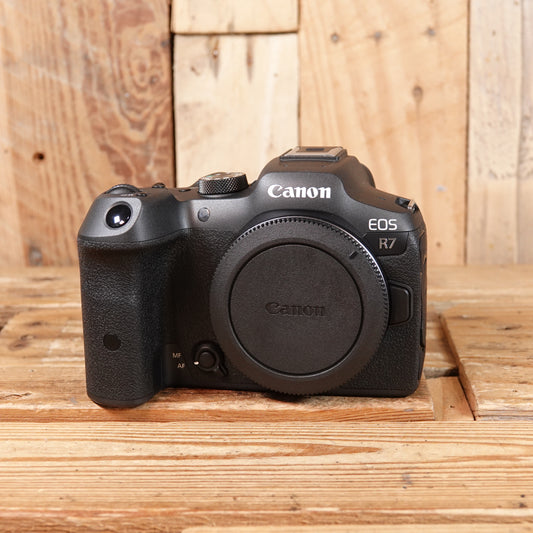 Used Canon EOS R7 Camera Body