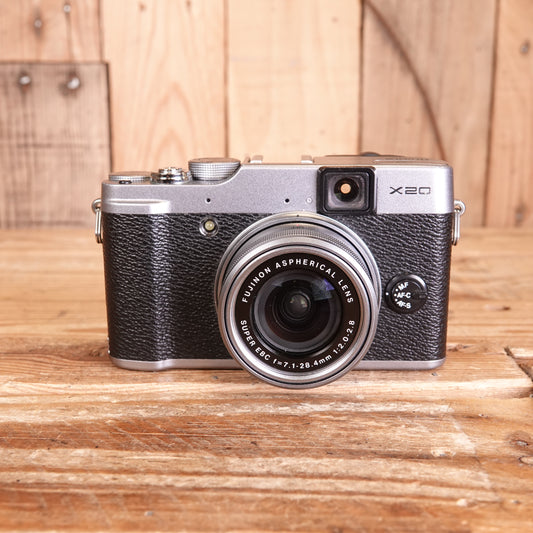 Used Fujifilm X20 Camera