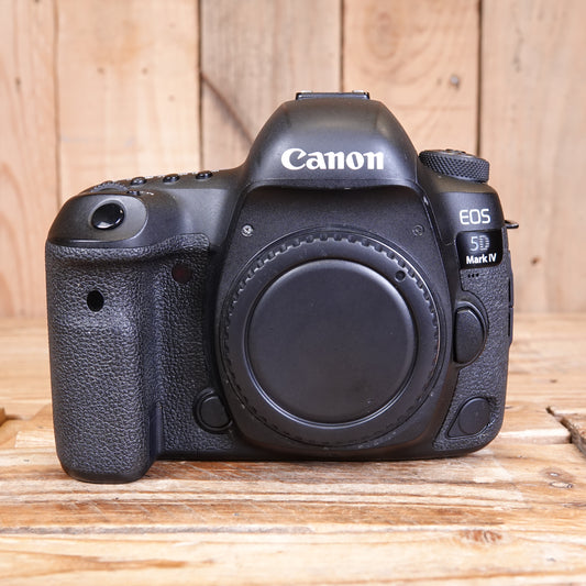 Used Canon EOS 5D Mark IV Digital SLR Camera Body