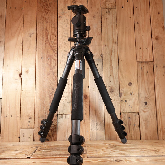 Used Giottos MTL8360B  Carbon Fibre Tripod Legs  & MH1300 Ball Head