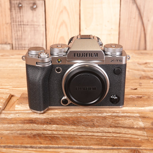 Used Fujifilm X-T5 Camera Body - Silver