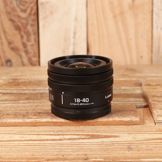 Used Panasonic Lumix S 18-40mm F4.5-6.3 Lens