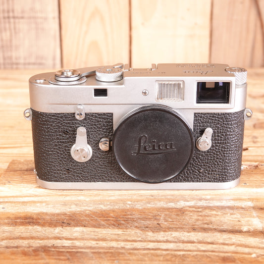 Used Leica M2 Chrome 35mm Analog camera