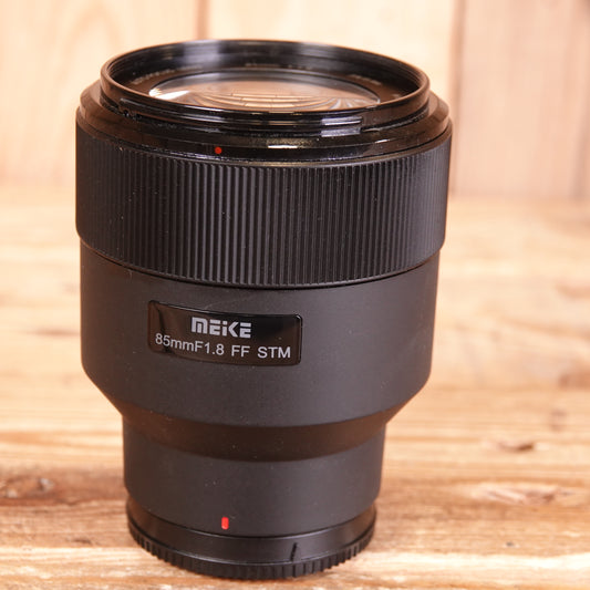 Used Meike 85mm F1.8 STM Lens - Fujifilm XF Fit