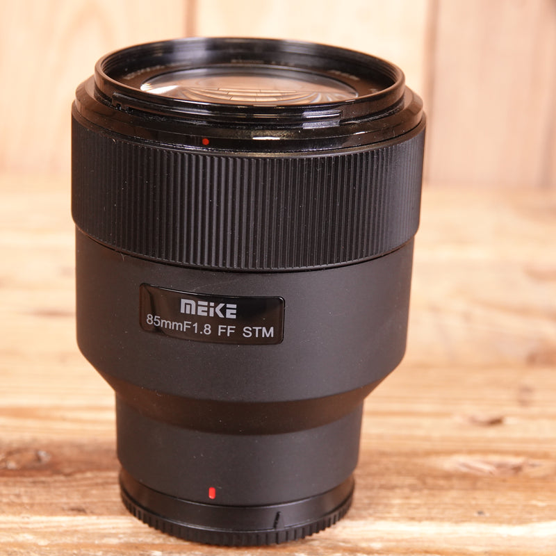 Used Meike 85mm F1.8 STM Lens - Fujifilm XF Fit