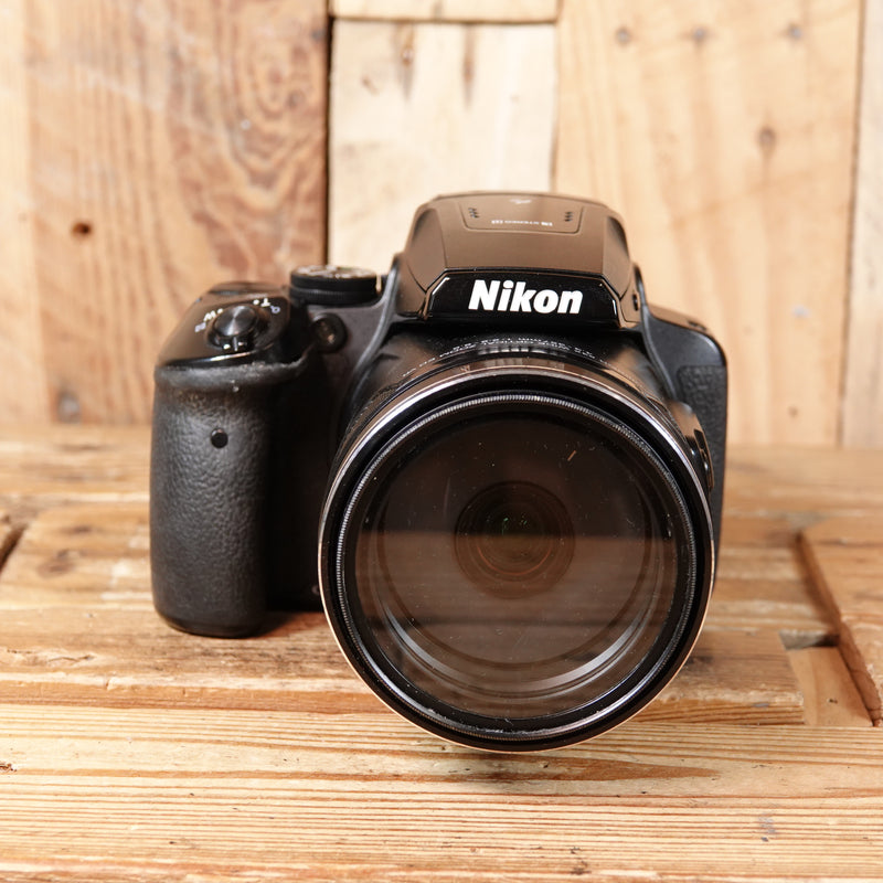 Used Nikon Coolpix P900 Bridge Camera