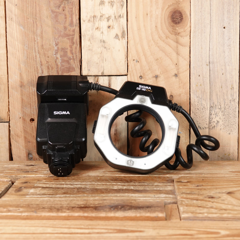 Used Sigma EM-140 DG TTL Macro Ring Flash for Nikon
