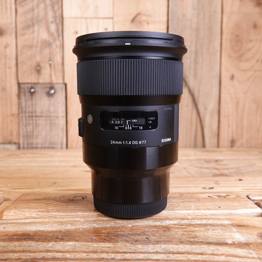 Used Sigma 24mm F1.4 DG HSM Art lens - Sony E