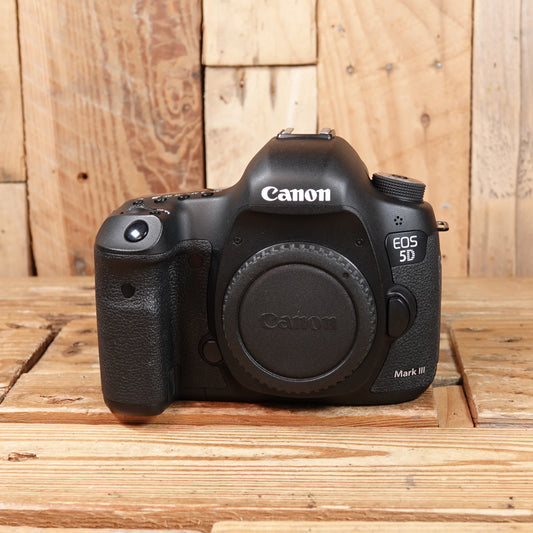 Used Canon EOS 5D Mark III Digital SLR Camera Body