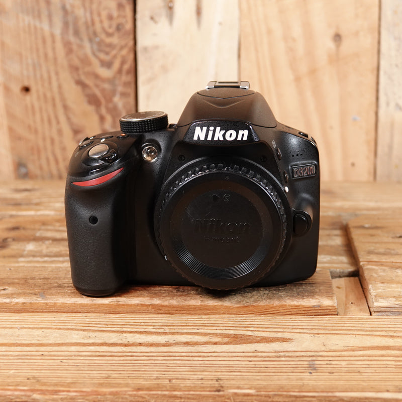 Used Nikon D3200 DSLR Camera Body