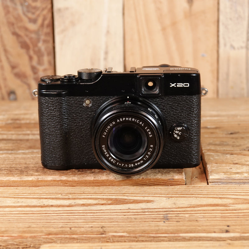 Used Fujifilm X20 Camera