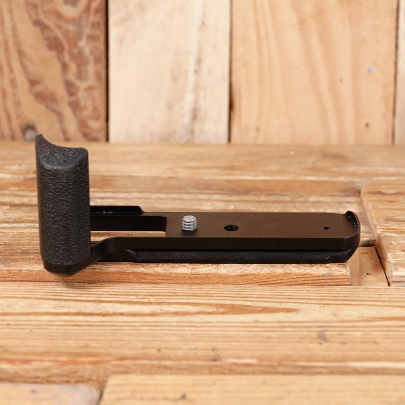 Used Fujifilm MHG-XT1 Handgrip