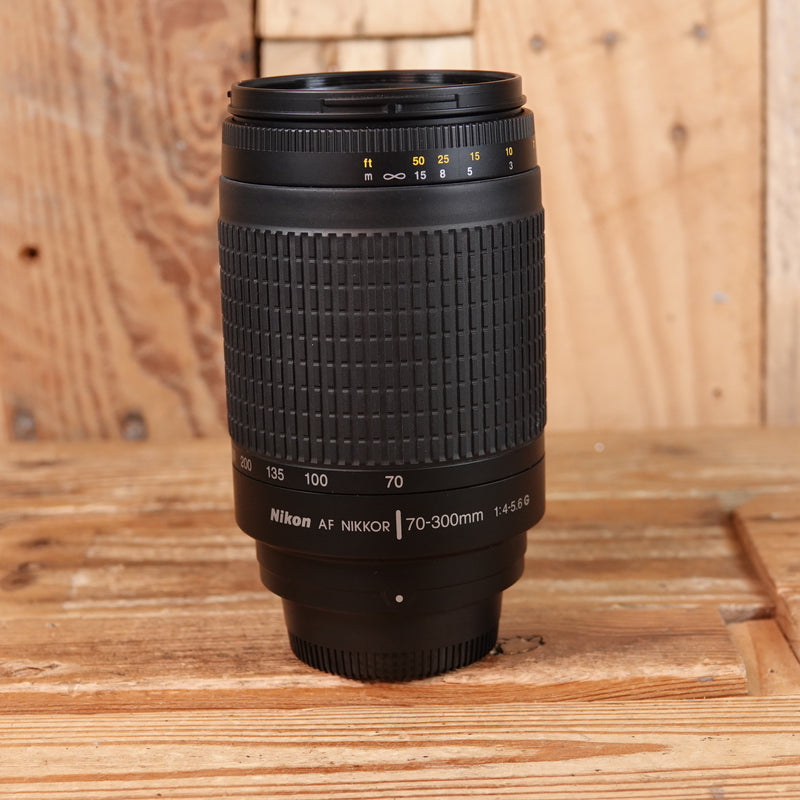 Used Nikon 70-300mm F4-5.6 G Black Lens