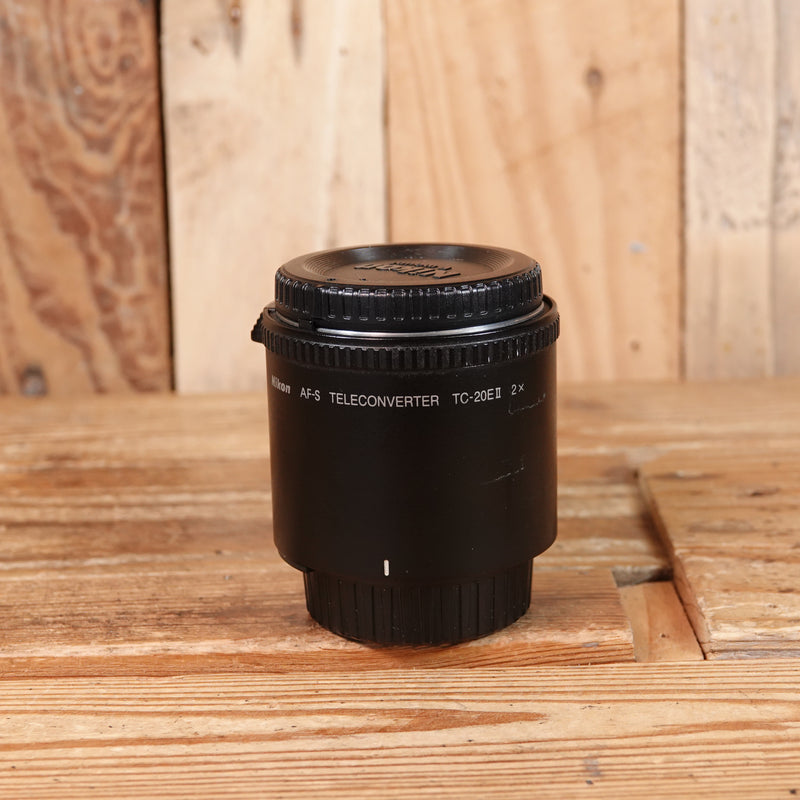 Used Nikon tc-20E II Teleconvertor
