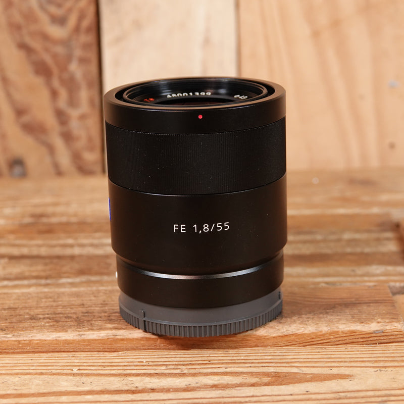 Used Sony FE 55mm f1.8 ZA Carl Zeiss Sonnar T* Lens