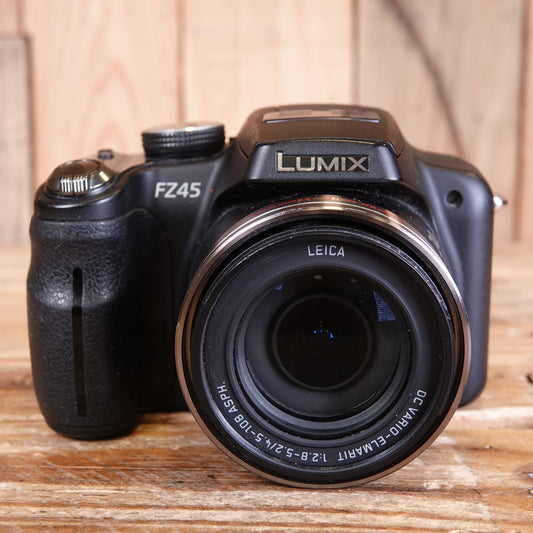 Used Panasonic DMC-FZ45 Camera