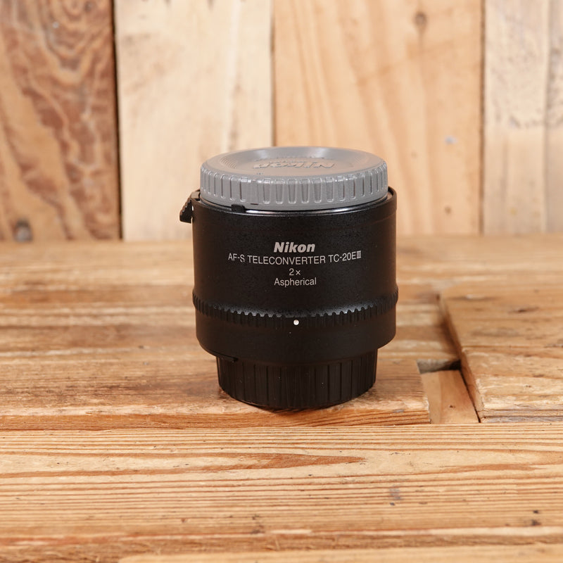 Used Nikon TC-20E III AF-S 2X TeleConverter