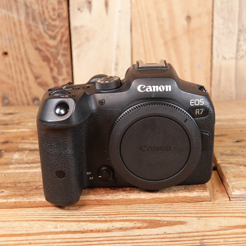 Used Canon EOS R7 Camera Body
