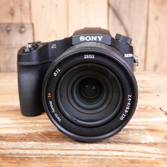Used Sony CyberShot RX10 Mark III Digital Camera