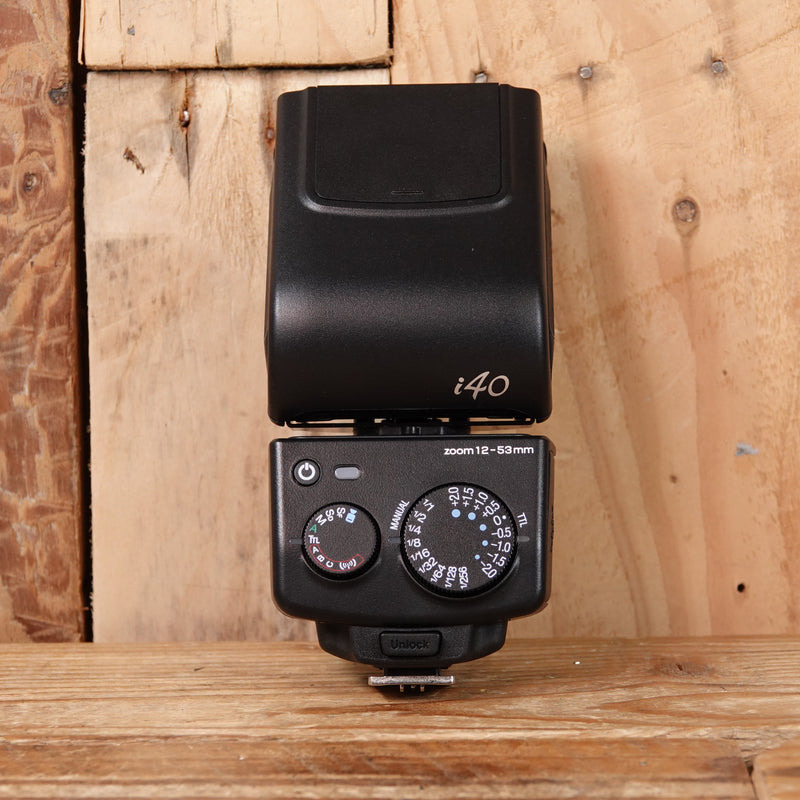 Used Nissin i40 Camera Flashgun - Four Thirds