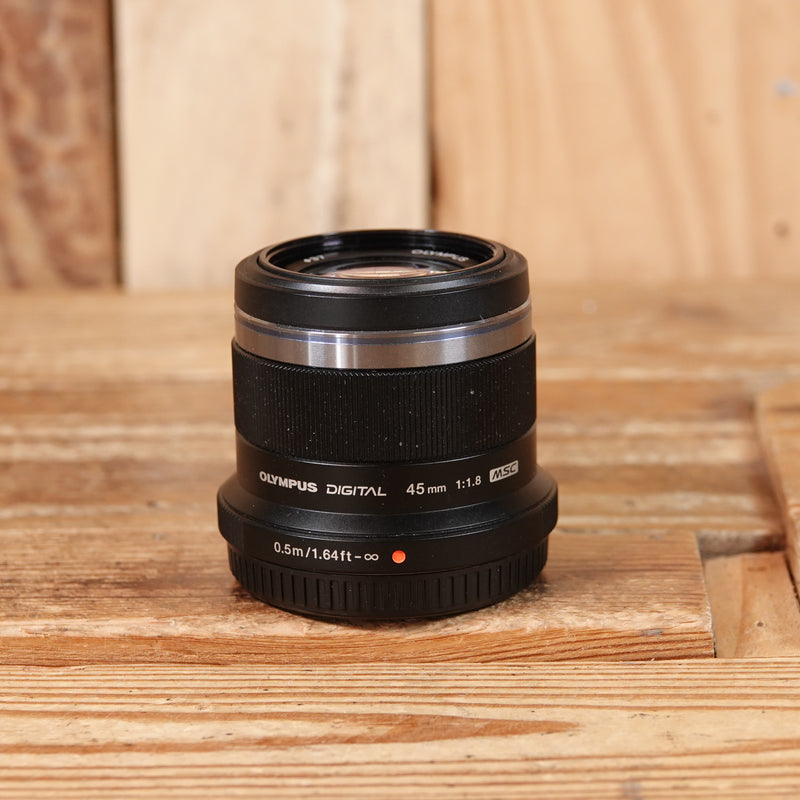 Used Olympus M Zuiko 45mm F1.8 Black Micro Four Thirds Lens