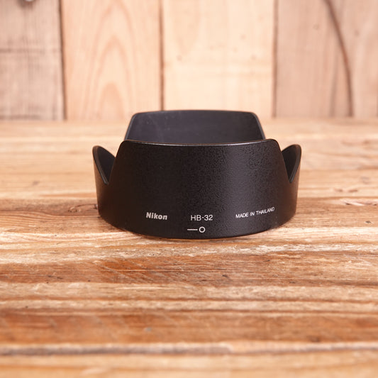 Used Nikon HB-32 Lens Hood