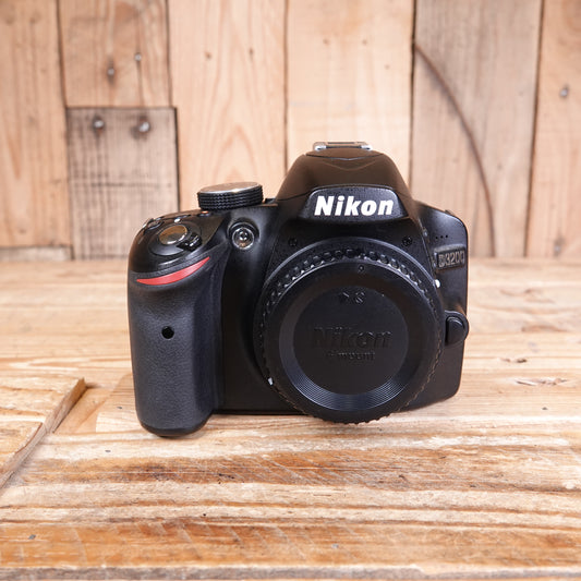 Used Nikon D3200 DSLR Camera Body
