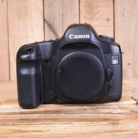 Used Canon EOS 5D Digital SLR Camera Body