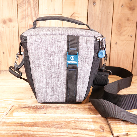 Used Tenba Skyline 8 Top Load Bag