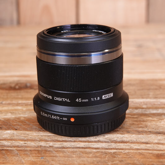 Used Olympus M Zuiko 45mm F1.8 Black Micro Four Thirds Lens