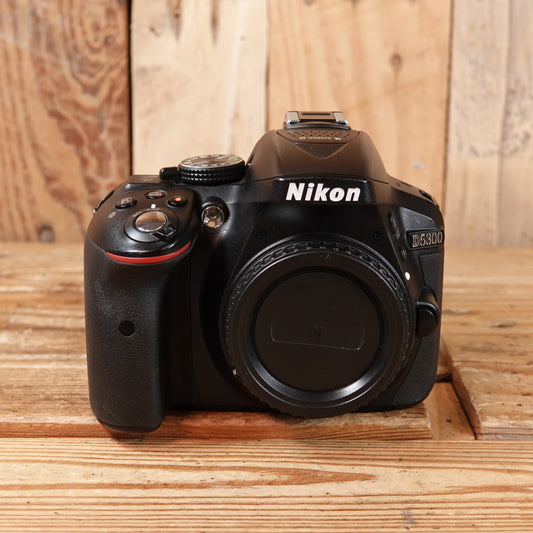 Used Nikon D5300 Camera Body