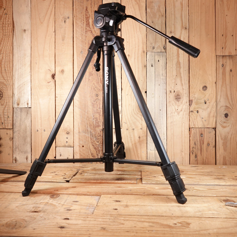 Used Sony VCT-R640 Tripod