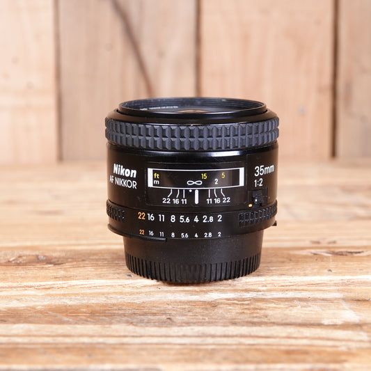 Used Nikon AF 35mm F2 Lens