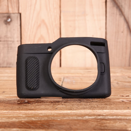 Used Panasonic DC-GF10 Silicone Housing / Cover