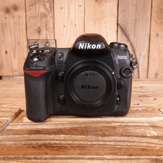 Used Nikon D200 Camera Body