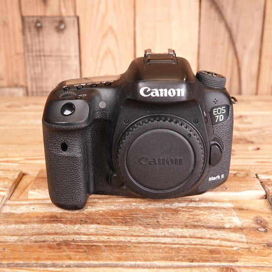 Used Canon EOS 7D Mark II Digital SLR Camera Body