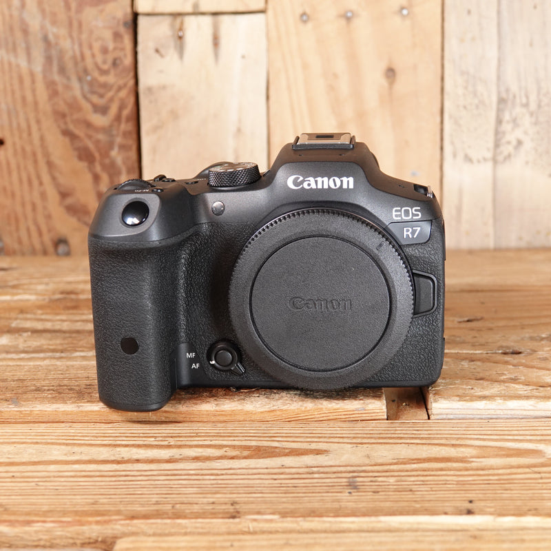 Used Canon EOS R7 Camera Body