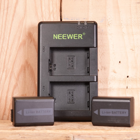 Used Neewer NP-FW50 Dual USB Charger Set