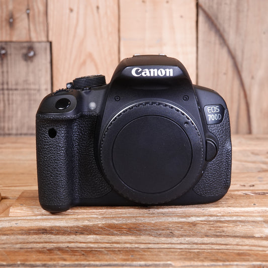 Used Canon EOS 700D DSLR Camera Body