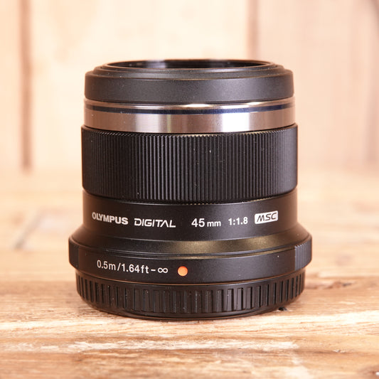 Used Olympus M Zuiko 45mm F1.8 Black Micro Four Thirds Lens