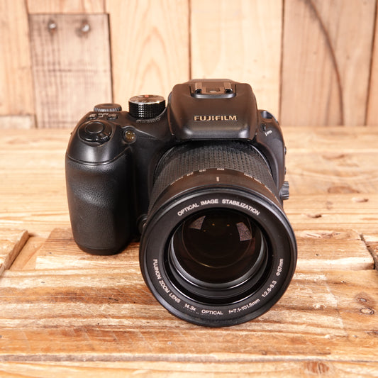 Used Fujifilm Finepix S100 FS Camera