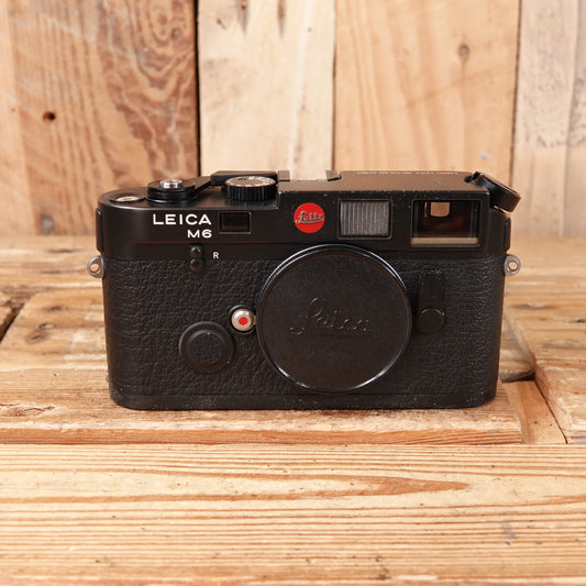 Used Leica M6 Black .72 Rangefinder Camera Body 10404